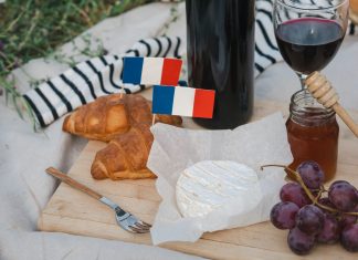 Travel in France: Feasting on French Cuisine
